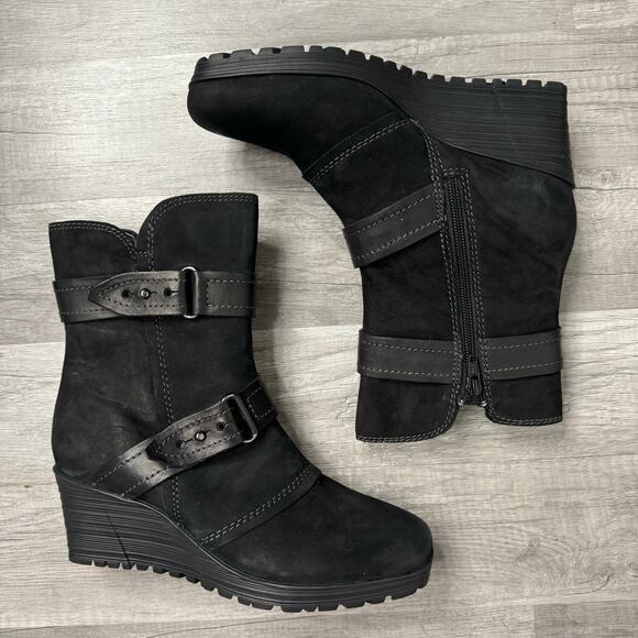 Earth Knoll Wedge Boots Black Suede Buckles Goth Dark Academia Size 7 1/2 - Picture 2 of 7